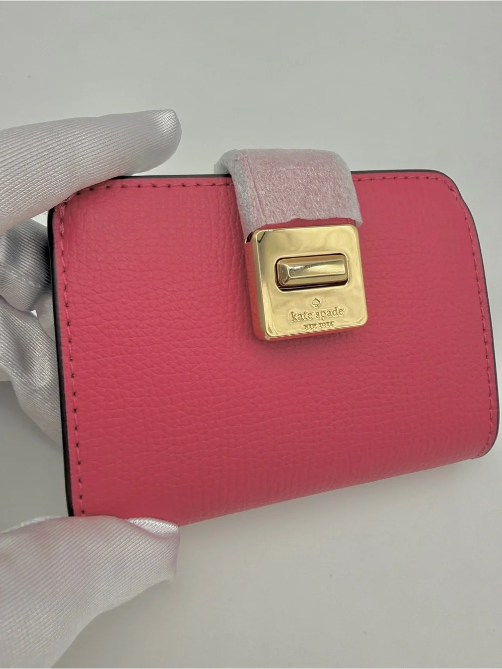 Kate Spade Phoebe Small Card Holder Rose Oil Pink Red